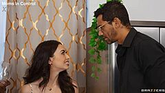 i can't control myself with chloe surreal's cumshot