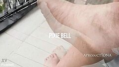 dirty feet worship and piss drinking