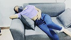 Indian Model Teen Performs Amazing Solo Workout