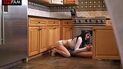 Slutty Woman Sucks Off Stuck Man in Voyeur Scene