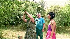 Brunette Mature Gives Blowjob And Handjob Before Doggystyle Fucking In Usa Picnic