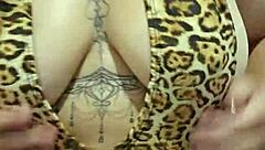 Im so horny come here cum on my tits and armpits?