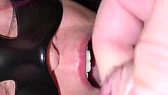 colombian sabrinafoxy suggests hotel blowjob with lover