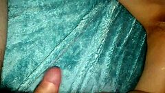 Insistent roommate fingers Latina to squirting orgasm in dorm.