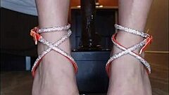 i'm a chubby ebony riding my dildo in heels until i squirt everywhere