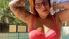 Ruiva Rabuda Da Buceta Inchada Fazendo Live!