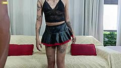 Safadinha Tatuada Sits Deliciously On Big Cock