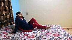 Indian milf gives closeup blowjob and mouth fuck with cum inside