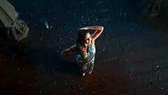 Seductive Indian beauty dances in steamy encounter from Filmyfantasy version