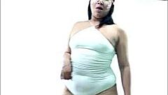 Watch my ass clapping babies