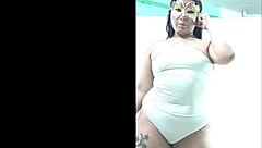 Watch my ass clapping babies