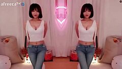 Bj Winter Performs Sexy Dance!