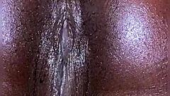 Anal Plug Forces Pussy To Squirt Effortlessly In Solo Play