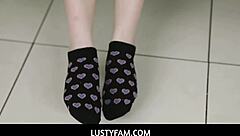 Intriguing thanksgiving orgasm for young step sis Ava Sinclaire in naughty fantasy