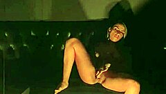 watch rainha the super hot hotwife masturbating for her cuck to enjoy 😍🔥