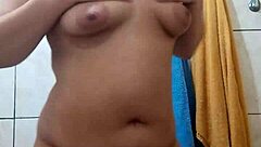 Pov i discovered her little secret for such a smooth pussy the naughty one uses cream