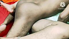 Indian Desi Bhabhi Fucking Boys