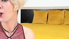 I enjoy deepthroat sessions on live web chat.