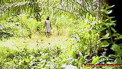 outdoor hardcore sex under bamboo tree with bbw milf queen