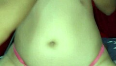 pagando con sexo al dueño del alquiler 😈 se corre dentro de mi coño sin condón después de lamer mi pussy mojada 🔥