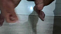 uh, me just masturbatin' here, feelin' all hot an' stuff