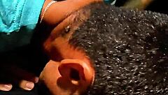 eu fiz sexo com amigo dentro do carro durante carona