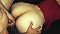 Whoa, check this amateur mature getting pounded doggystyle in bed with creampie and funny vaginal farts! 😂🔥