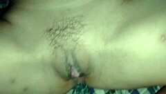 พยาบาลสาวแหกหีให้ฉันเลียเม็ดแตดและเย็ดหีของเธอด้วยควยที่แข็งแรง as the nurse spreads her wet shaved pussy for intense licking and rough fucking with a big cock leading to creampie orgasm