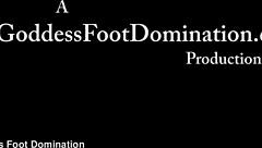 jamie, footfuck your boyfriend!