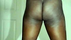 I Feel Deeply Connected While Undressing For A Massage With Spreading And Ass Focus For Free.