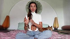 What Makes Foreskin Different From Circumcised Penises? Tutorial With Roxy Fox