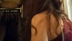 Why is housewife Mollyjanexxx still trying in this softcore solo backstage update from USA?