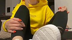 I enjoy showin my barefoot dirty socks feet in nike fetish style