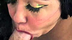 The moray eels have such an intense captivating look 😍