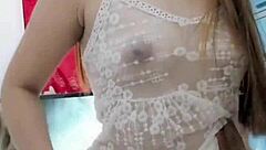 Ngentot memek sempit istri hampir muncrat di dalam with amateurs plump fat cute homemade action