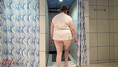 Curvy Bbw With Huge Saggy Macromastia Tits Bouncing Wildly On Beach In Public Outdoor Display