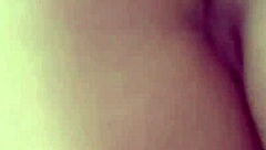 passeio pela natureza com toques sensuais e exibicionistas