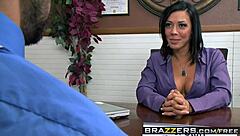 Big tits at work with Phoenix Marie and Rachel Starr getting sexual! 💼🍑