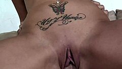 Katy Bell gets hardcore amateur blowjob and facial action 😏💦