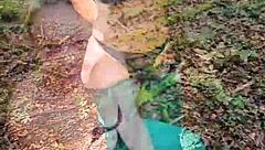 Sexy En Foret Finds Stranger For Intense Hummmmm Action