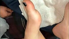 hey followers, chatting here and showing off my sexy bare feet and toes, what do you think?