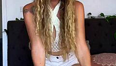 i enjoy teasing you with more to come for subscribers