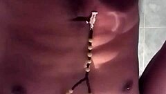 Solo yo enjoying a quiet moment alone