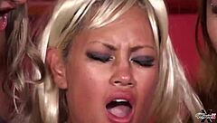 conversational-neutral its maxines turn with yumi jezebel orabella