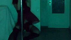 Amysexxxjuguetona Dances Seductively