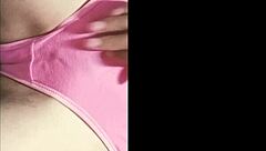 prima cachonda graba masturbación intensa y envía video fetichista amateur