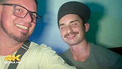 Role aleatório dos amigos na dark room em porto alegre