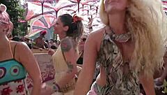 Wow, Check Out These SEXY Music Festival Girls Dancing Wildly!