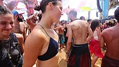 Wow, Check Out These SEXY Music Festival Girls Dancing Wildly!