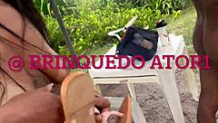 vazou na net largados e pelados friends enjoy nudist beach adventure together